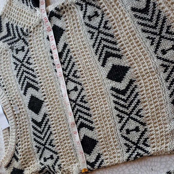 Ruby Rd. Cream, Black, and Gold Metallic Pointelle Knit Sweater - NWT - Picture 10 of 14